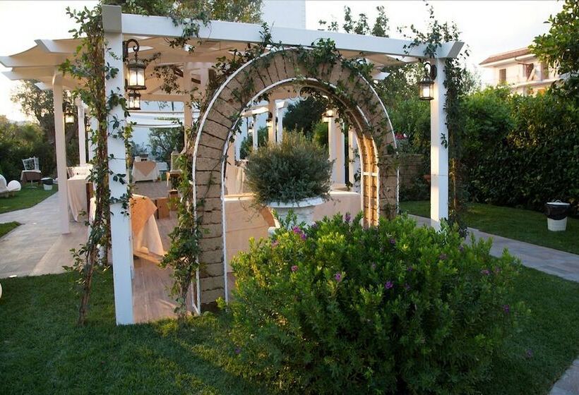 فندق Villa Clementina