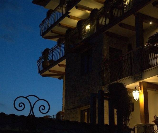 فندق Villa Clementina