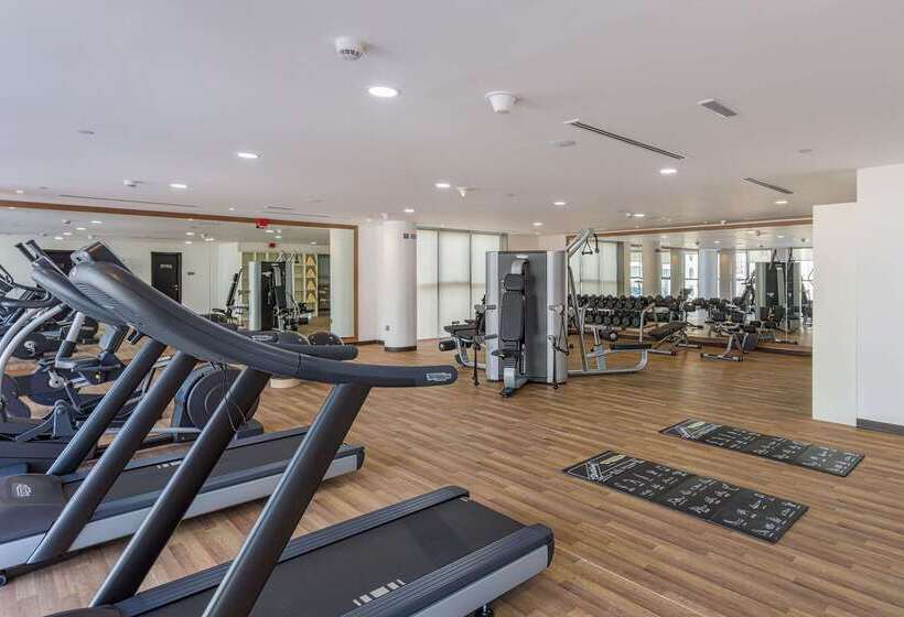 Отель The First Collection Marina