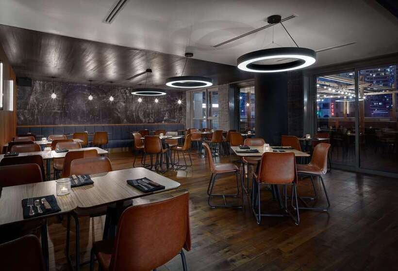 Отель The First Collection Marina