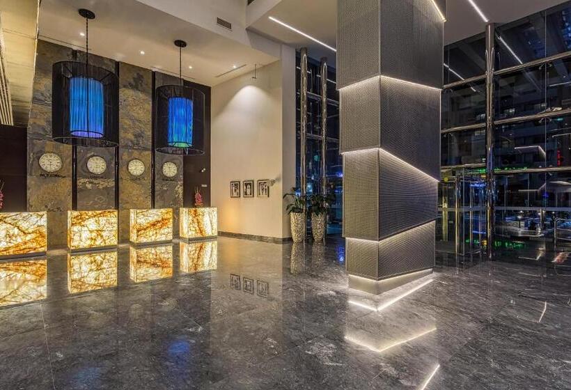 Отель The First Collection Marina