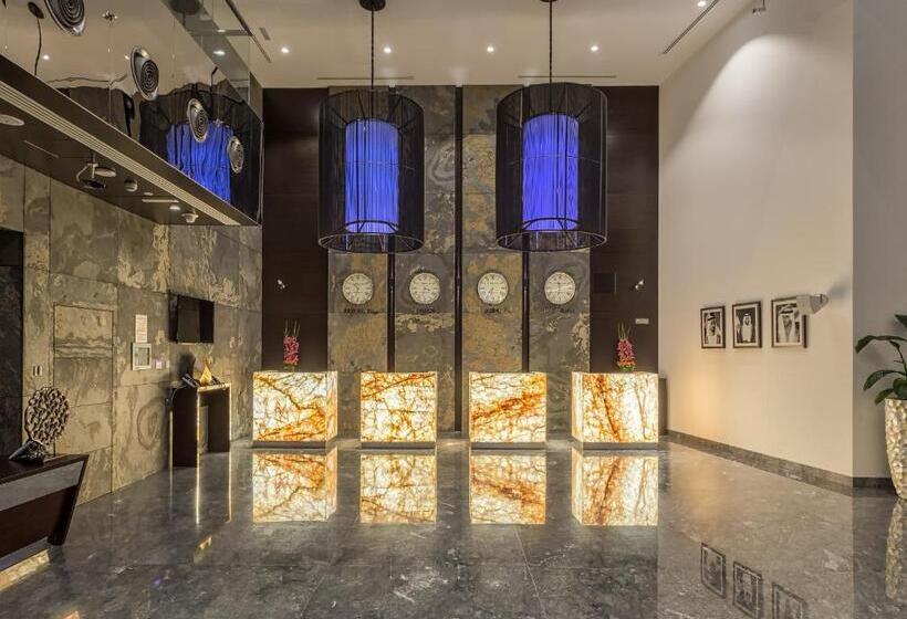 Отель The First Collection Marina