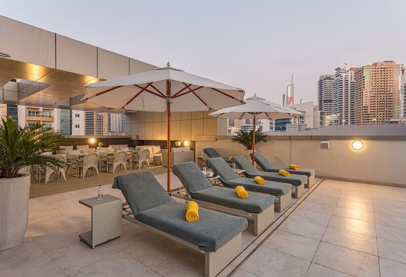 Отель The First Collection Marina