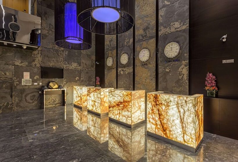 酒店 The First Collection Marina