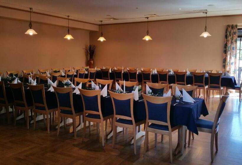 Отель Zum Anger