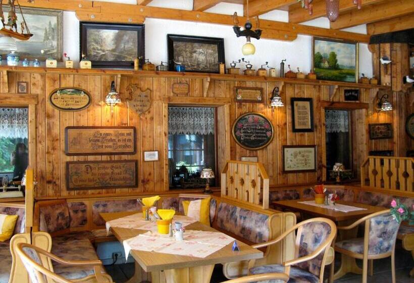 Landhotel Goldener Becher