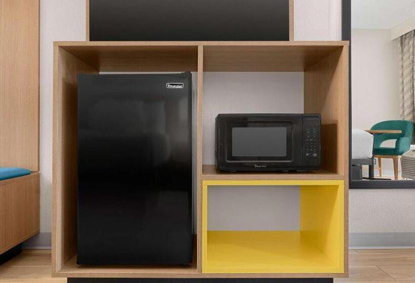 فندق على الطريق Days Inn By Wyndham Lake City I75