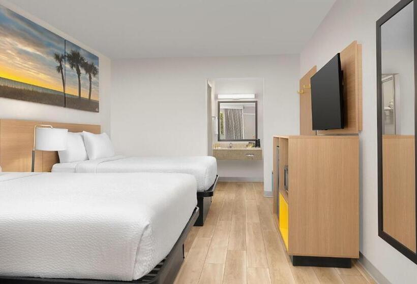 מוטל Days Inn By Wyndham Lake City I75