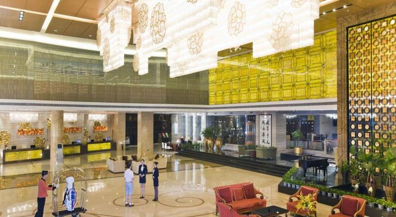 호텔 Eurasia International