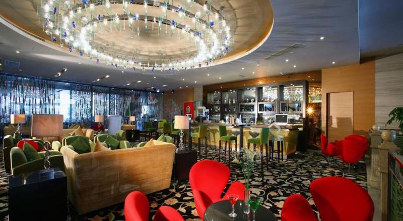 호텔 Eurasia International