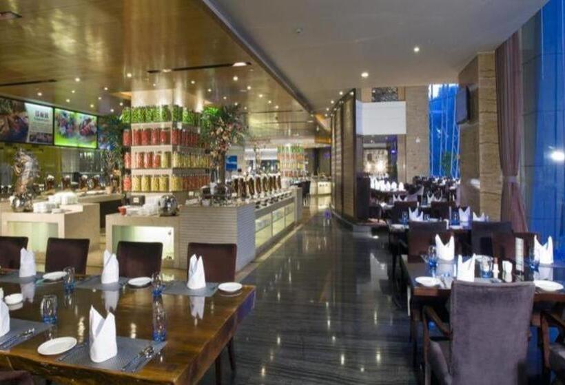 호텔 Eurasia International