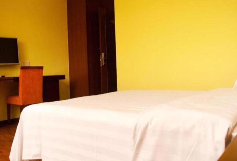 호텔 Eurasia International