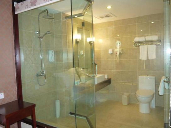 Отель Greentree Inn Yunnan Lijiang Minzhu Road Guchengkou Business