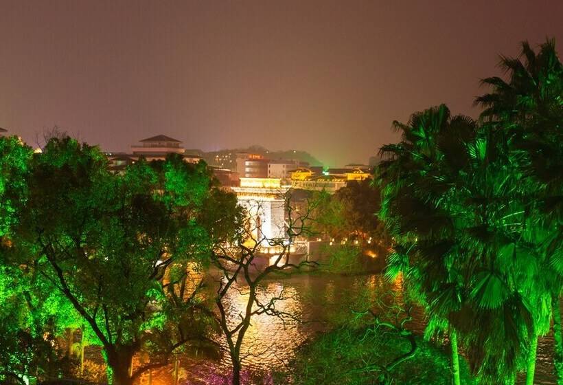 호텔 Guilin This Old Place Intl Youth Hostel