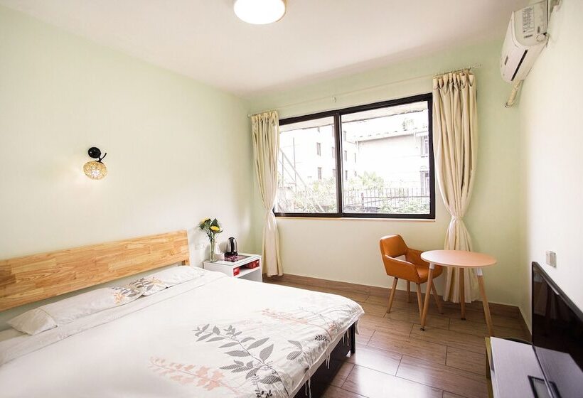 호텔 Guilin This Old Place Intl Youth Hostel