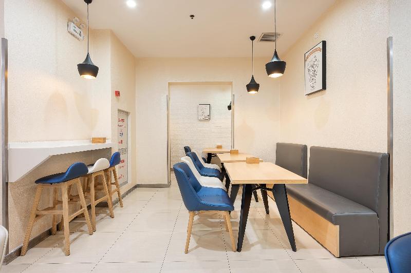 호텔 Hanting Express Shanghai North Zhangyang Road