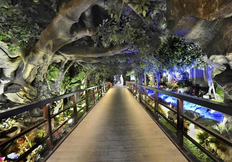 酒店 Howard Johnson Flower City  Kunming