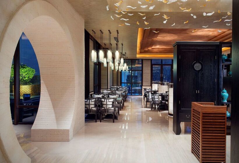 Отель Hyatt Regency Chongming