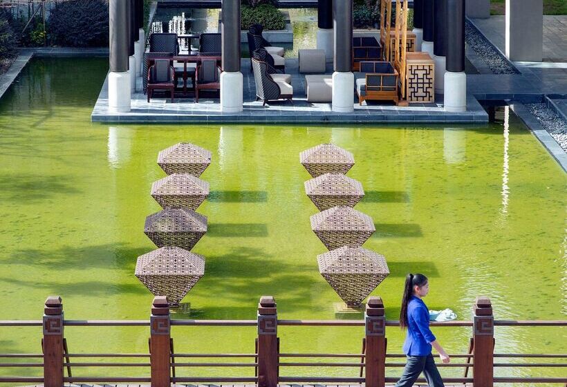 Отель Hyatt Regency Chongming