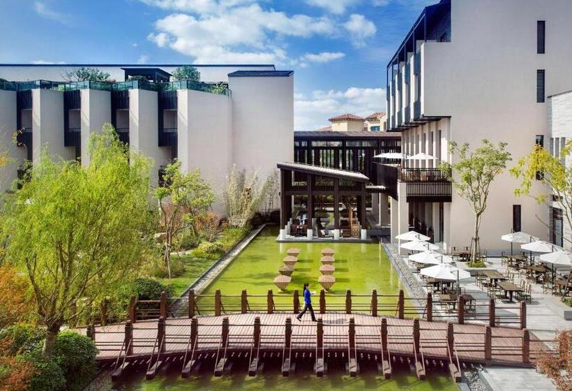 Отель Hyatt Regency Chongming