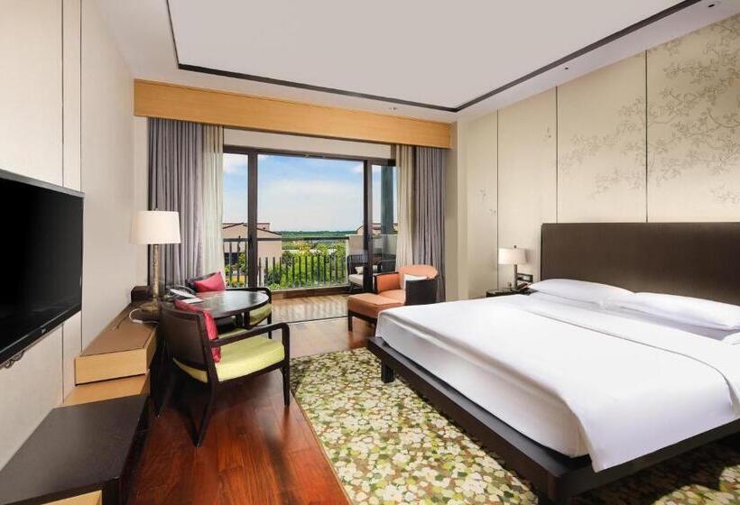 Отель Hyatt Regency Chongming