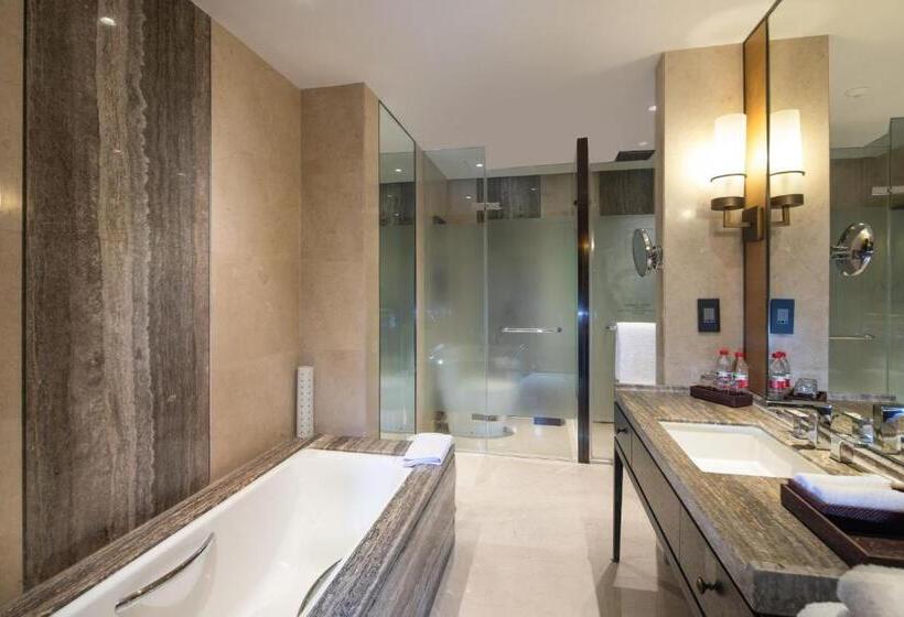 Отель Hyatt Regency Chongming