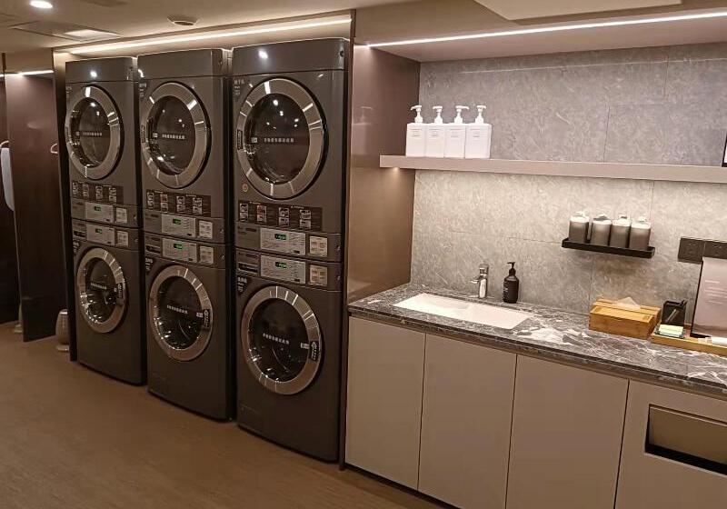 Ji Hotel Shanghai Yan An Road