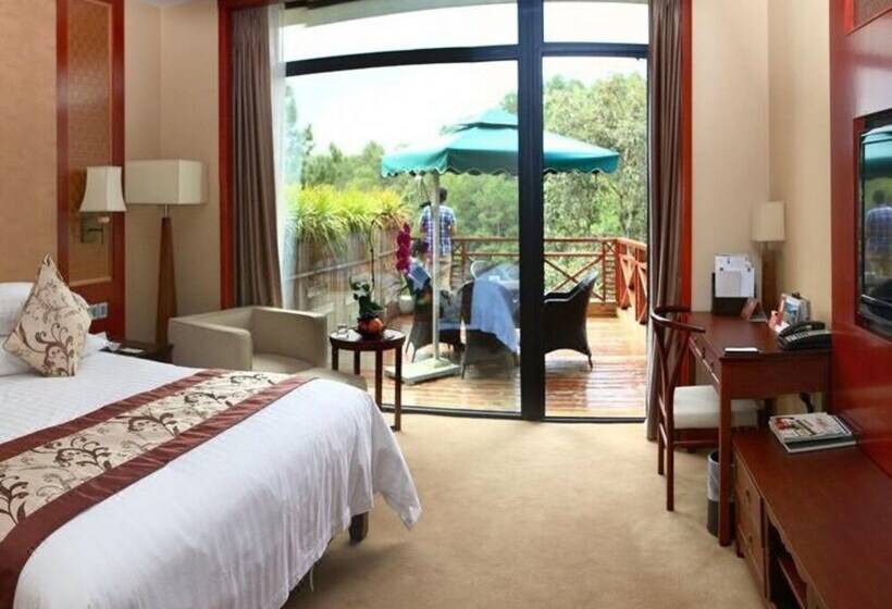 호텔 New Century Resort & Spa Puer