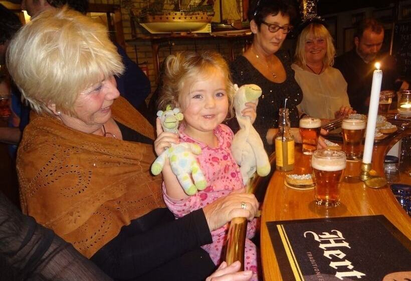 ホテル Restaurant De Boekanier