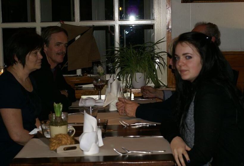 ホテル Restaurant De Boekanier