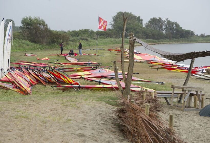 ホテル Restaurant De Boekanier