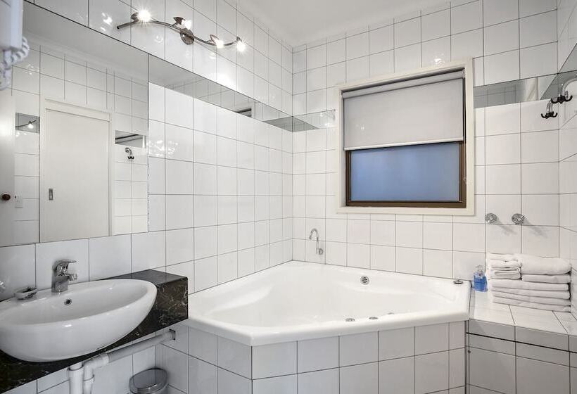 بنسيون Banksia Park Estate