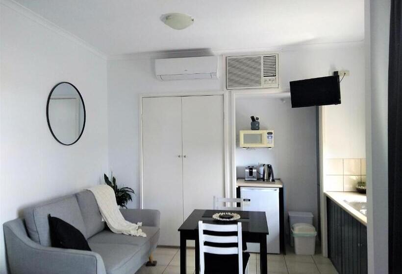 بنسيون Banksia Park Estate