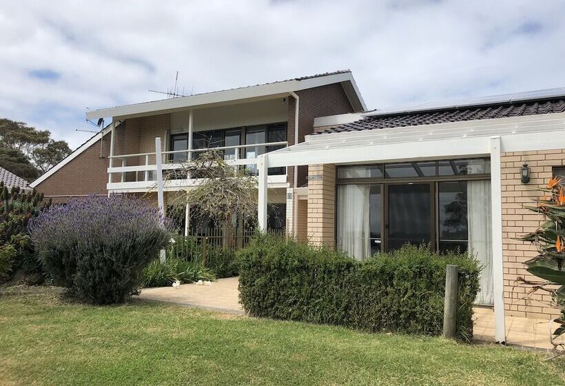 بنسيون Banksia Park Estate