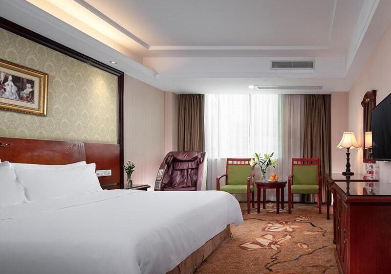 Vienna International Hotel Huizhou South Railway Station