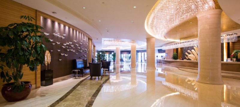 فندق Aile Crown Holiday