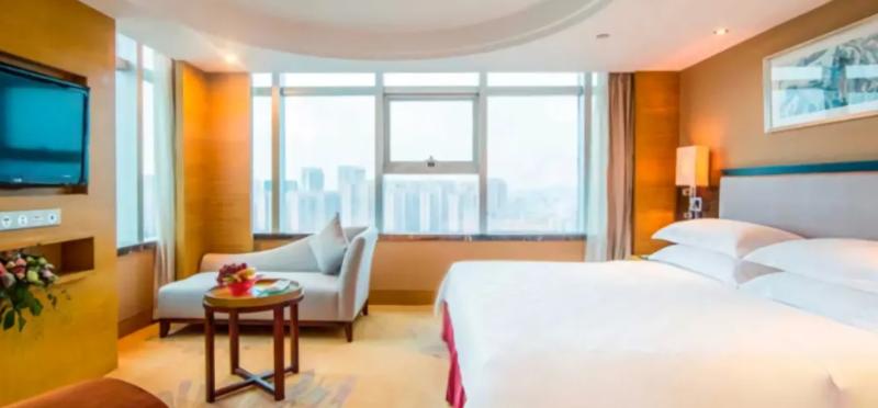 فندق Aile Crown Holiday