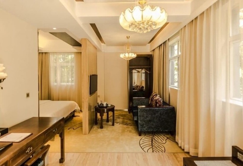 Hotel Greentree Inn Shenzhen Futian