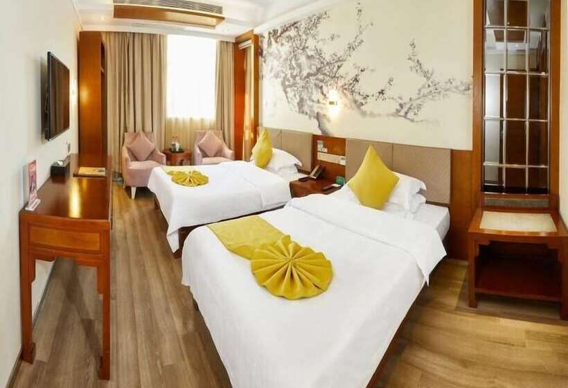 Hotel Greentree Inn Shenzhen Futian