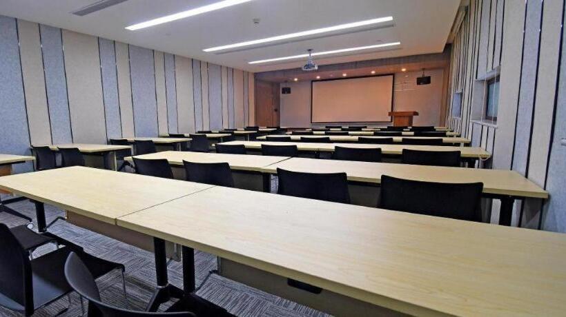 Hanting Hotel Shijiazhuang Zhonghua Bei Street