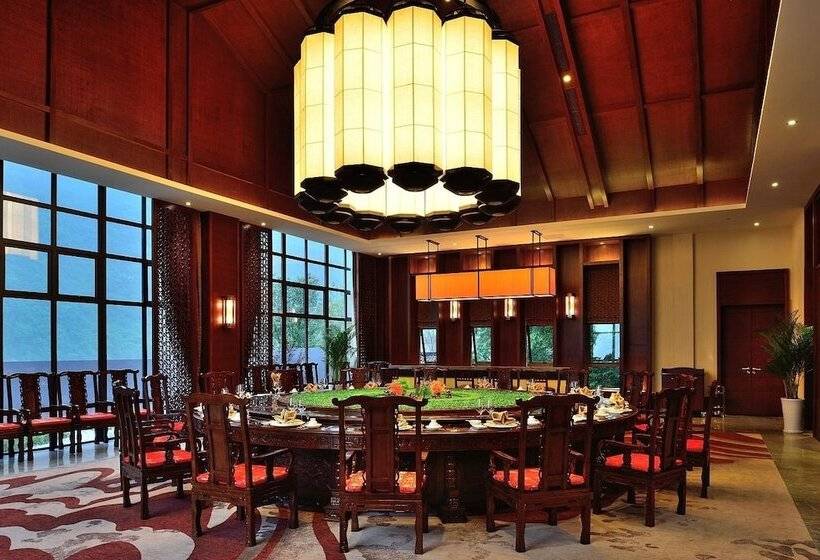 ホテル Harmona Resort & Spa Zhangjiajie