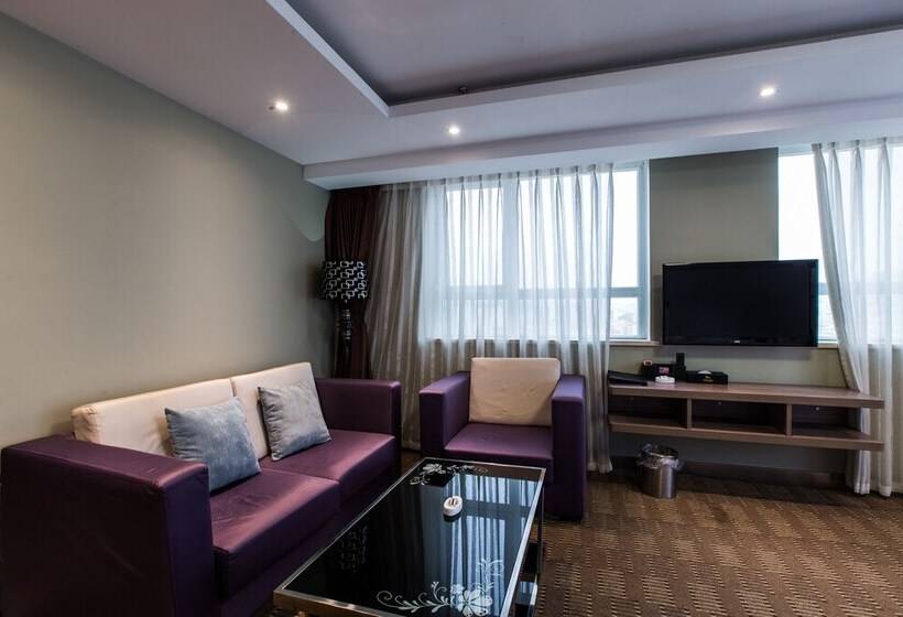 هتل Weihai Huakun