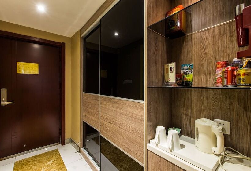 هتل Weihai Huakun