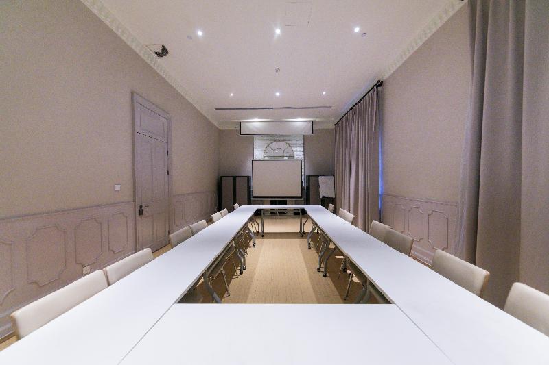 Ji Hotel Tianjin Jinwan Square