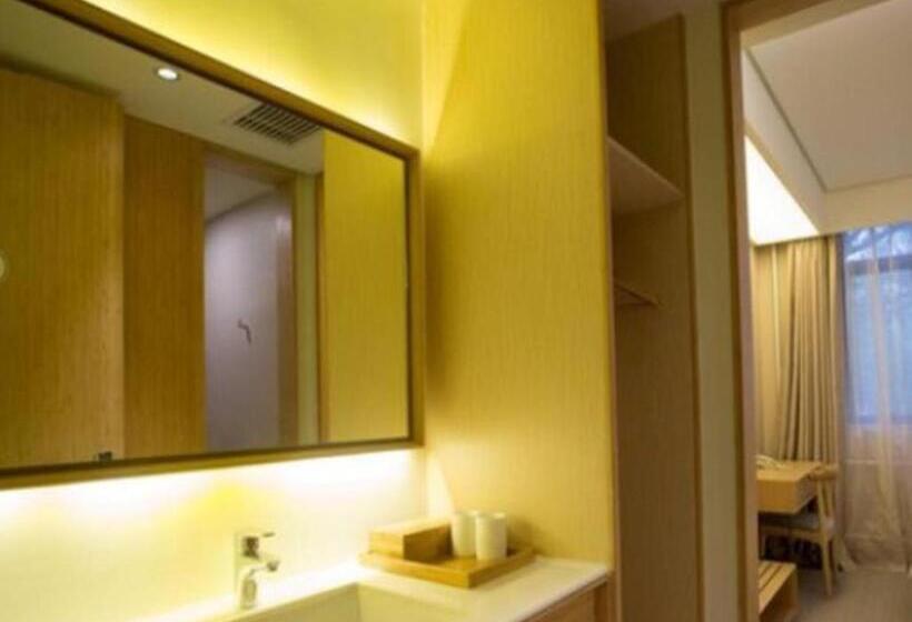 Ji Hotel Tianjin Jinwan Square