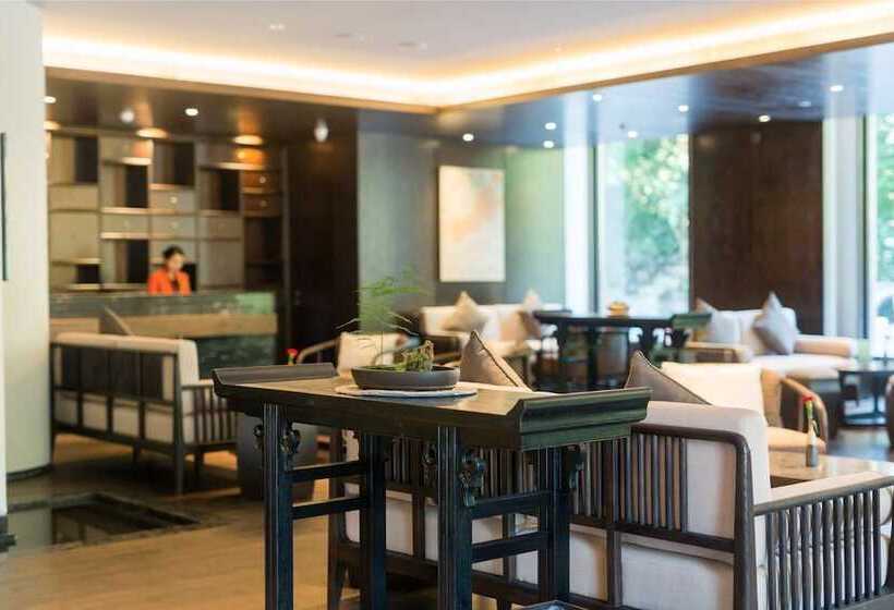 בית מלון כפרי Jiuhua Mountain Dongya