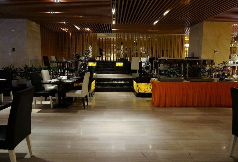 Manhattan Kinlen Hotel   Shishi