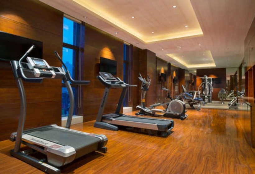 فندق Slater International