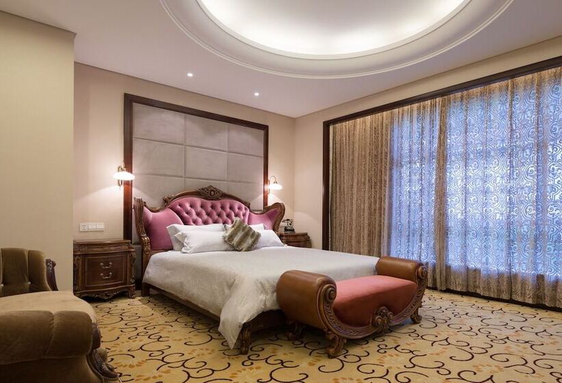 Отель Qinghe Jin Jiang International