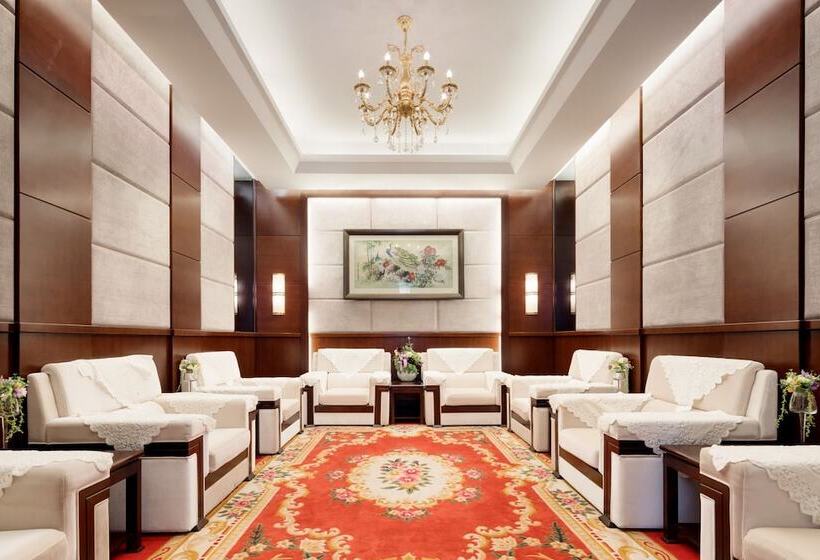 Отель Qinghe Jin Jiang International